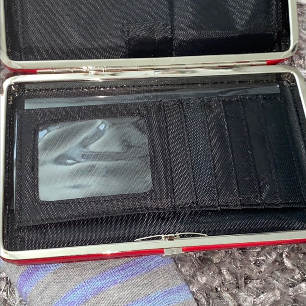 wallet - Picture 5 of 5